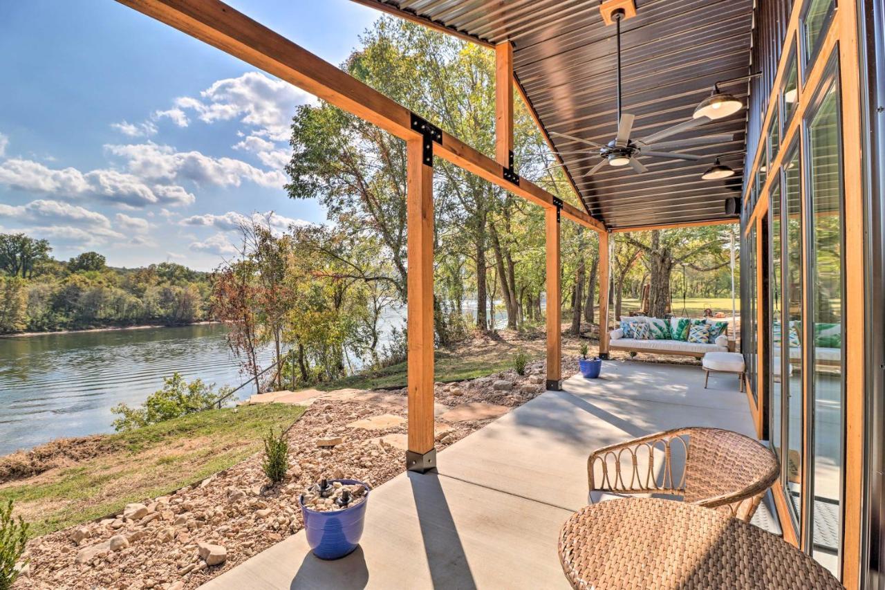 Modern Norfork House With Patio On White River! Exterior photo