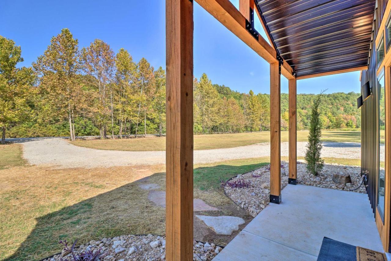 Modern Norfork House With Patio On White River! Exterior photo